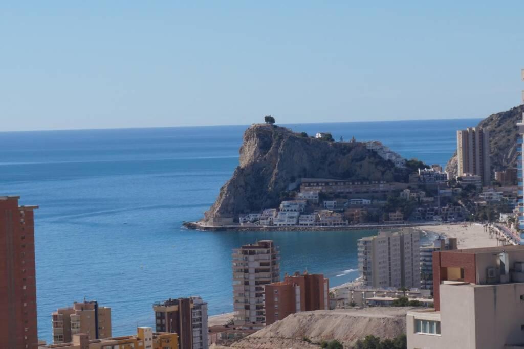 Apartamento Relax Sol De Benidorm Bagian luar foto