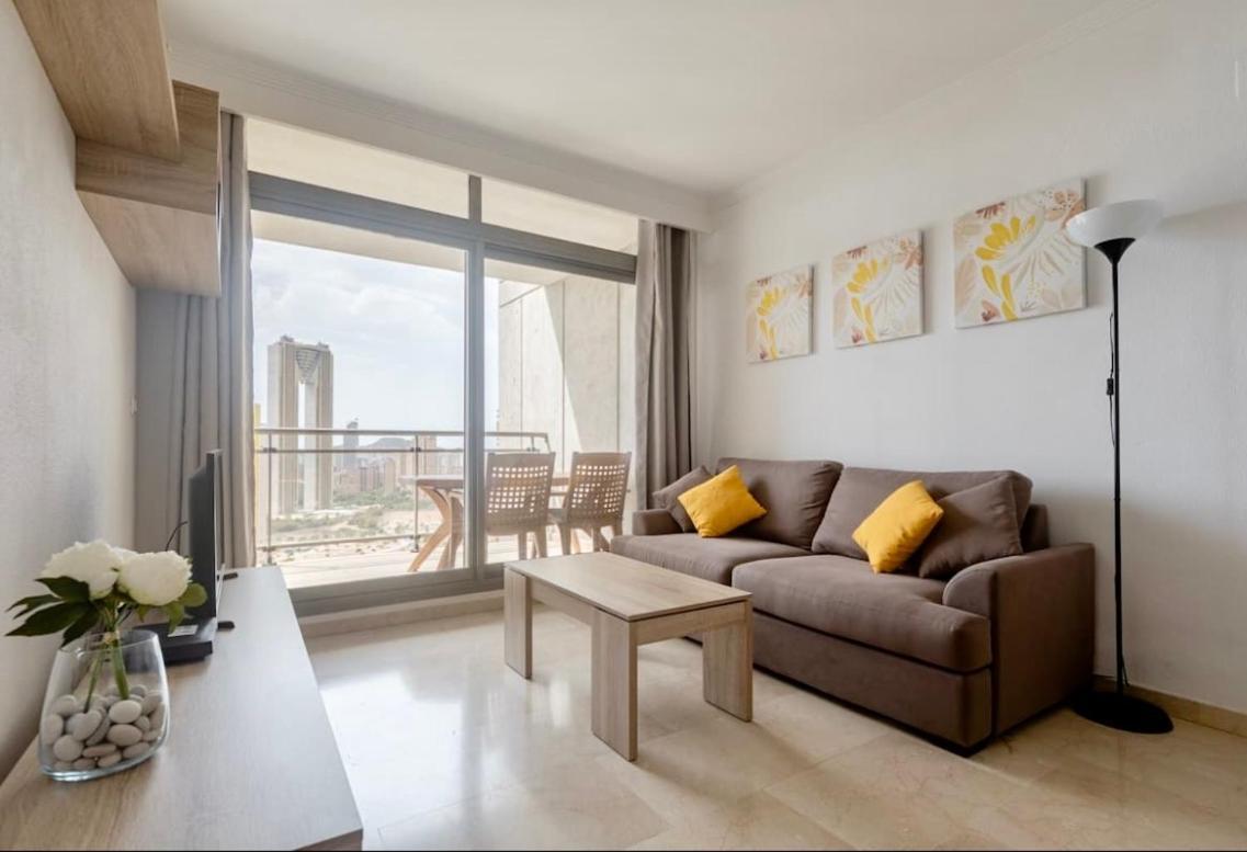 Apartamento Relax Sol De Benidorm Bagian luar foto