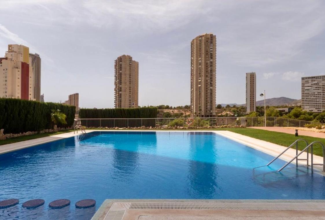Apartamento Relax Sol De Benidorm Bagian luar foto