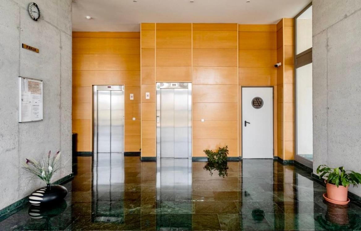 Apartamento Relax Sol De Benidorm Bagian luar foto