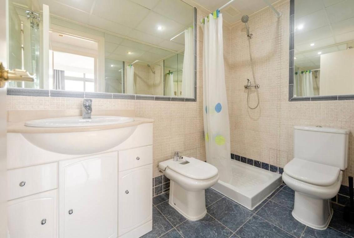 Apartamento Relax Sol De Benidorm Bagian luar foto