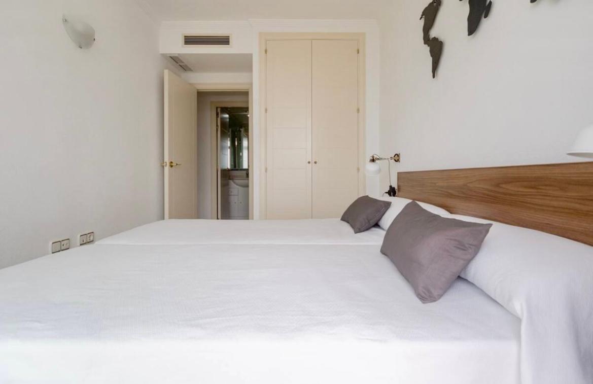 Apartamento Relax Sol De Benidorm Bagian luar foto
